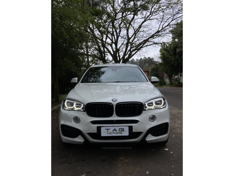BMW - X6 - 2014/2015 - Branca - R$ 259.900,00