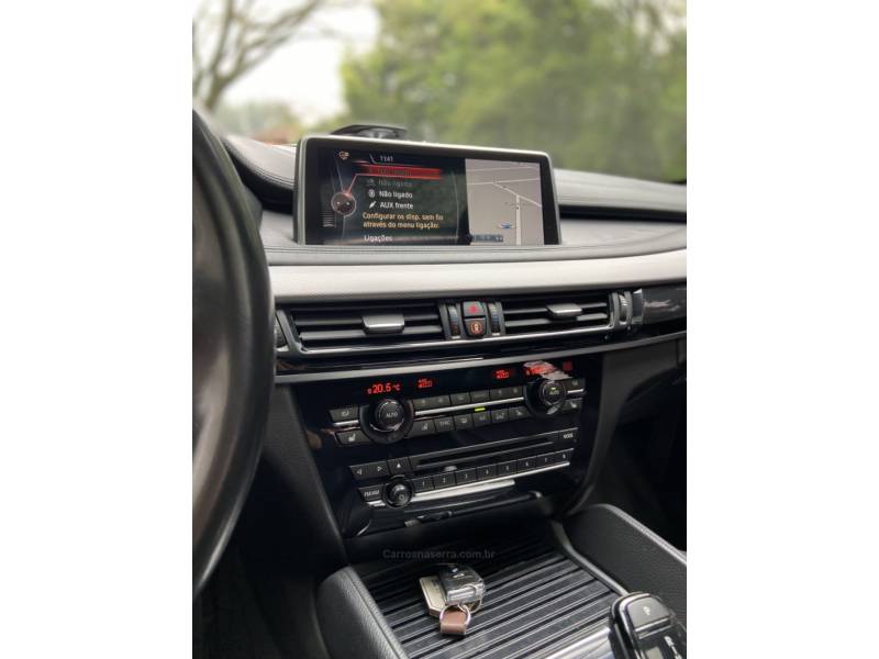 BMW - X6 - 2014/2015 - Branca - R$ 259.900,00