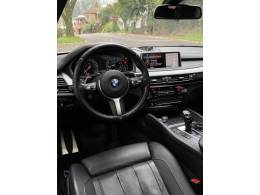 BMW - X6 - 2014/2015 - Branca - R$ 259.900,00