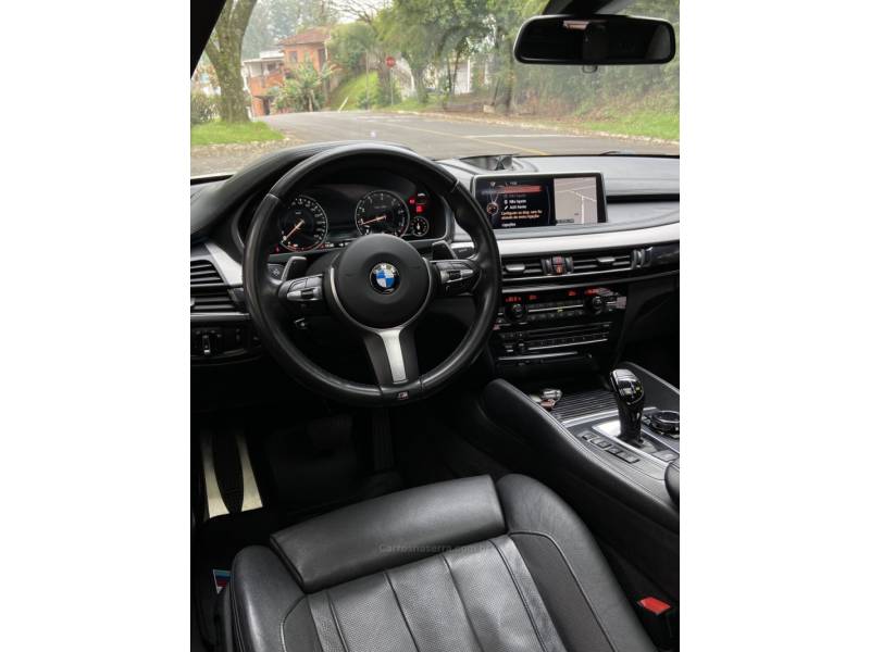 BMW - X6 - 2014/2015 - Branca - R$ 259.900,00