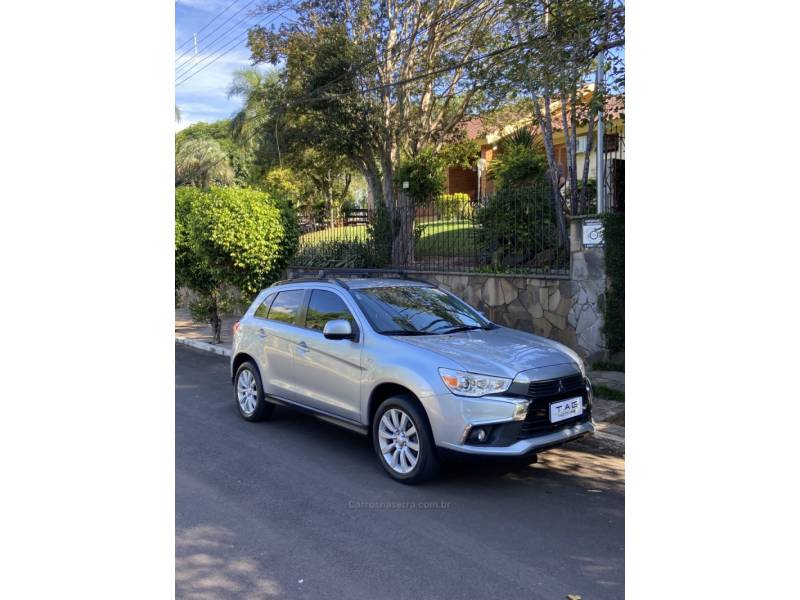 MITSUBISHI - ASX - 2016/2017 - Prata - R$ 80.000,00