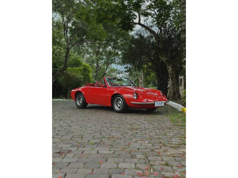 PUMA - GT - 1979/1979 - Vermelha - R$ 89.900,00