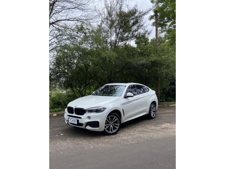BMW - X6 - 2014/2015 - Branca - R$ 259.900,00